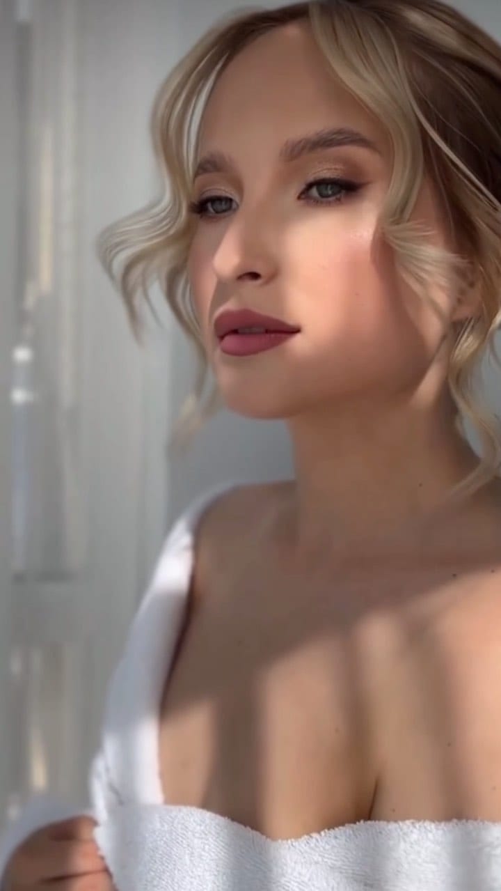 Post 10 by Esra Selçukkaya on Instagram (video)