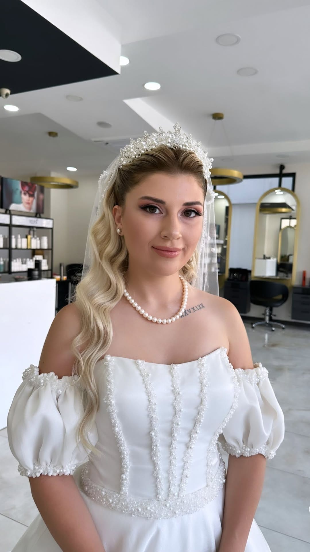 Post 6 by Esra Selçukkaya on Instagram (video)