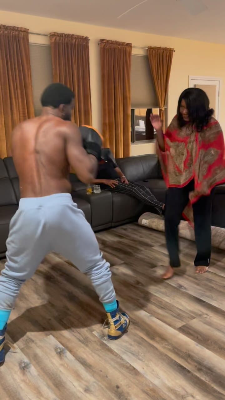 Post 10 by Denis Douglin on Instagram (video)