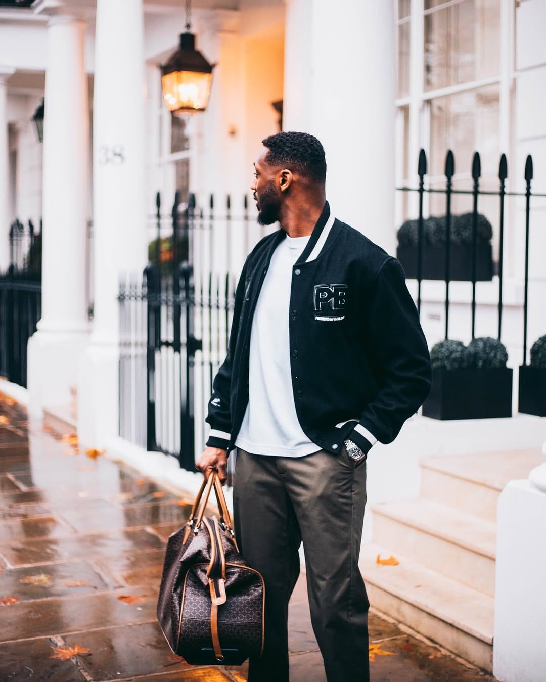 Post 1 by Muatasem Fello | London on Instagram (carousel)