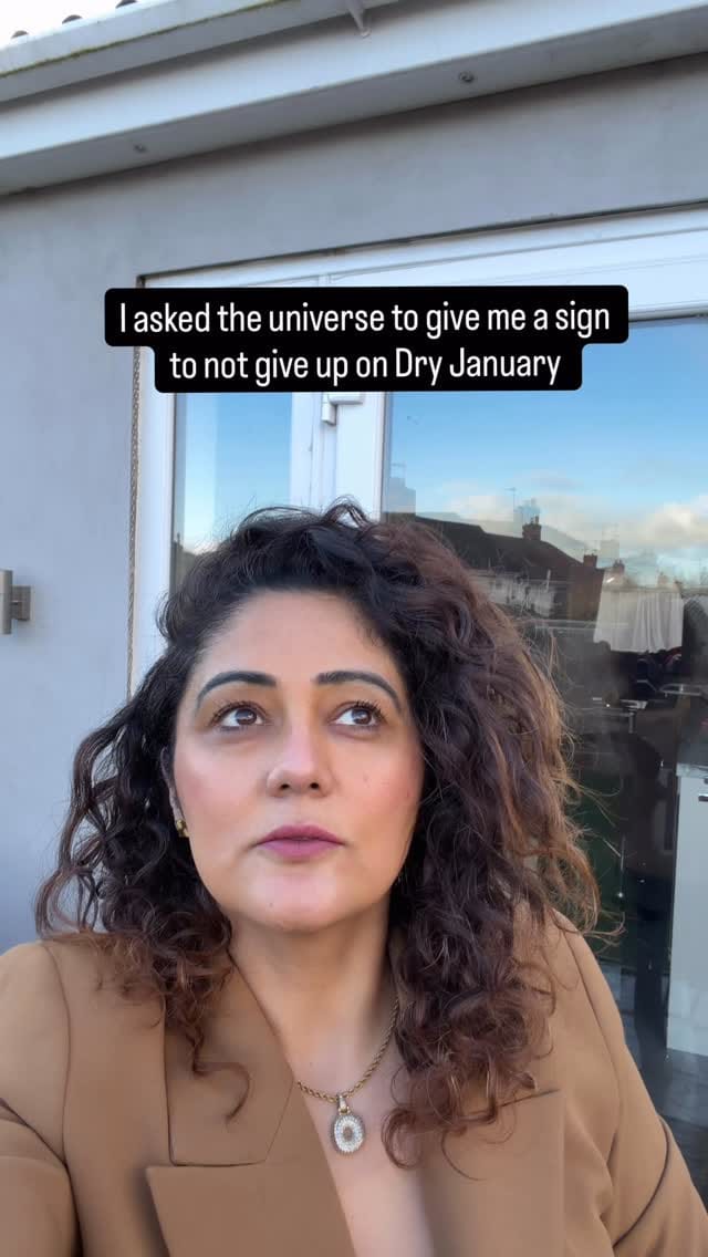 Post 3 by Rashi Singh on Instagram (video)