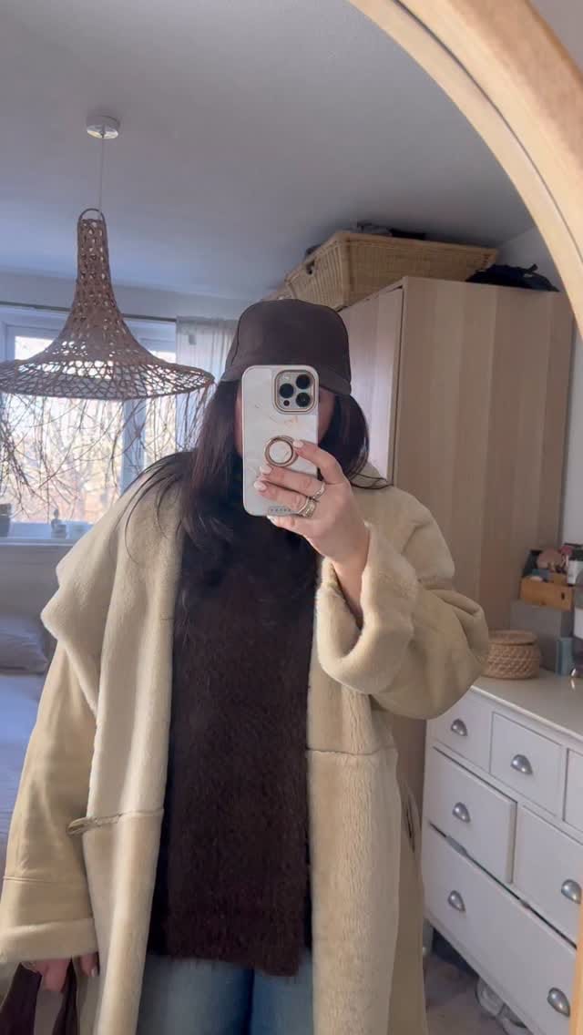 Post 6 by Jade Zobbo on Instagram (video)