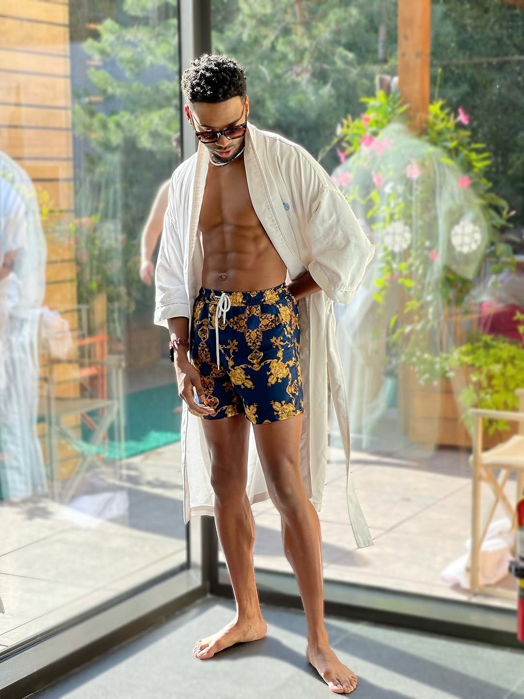 Post 2 by Dior Robinson on Instagram (carousel)