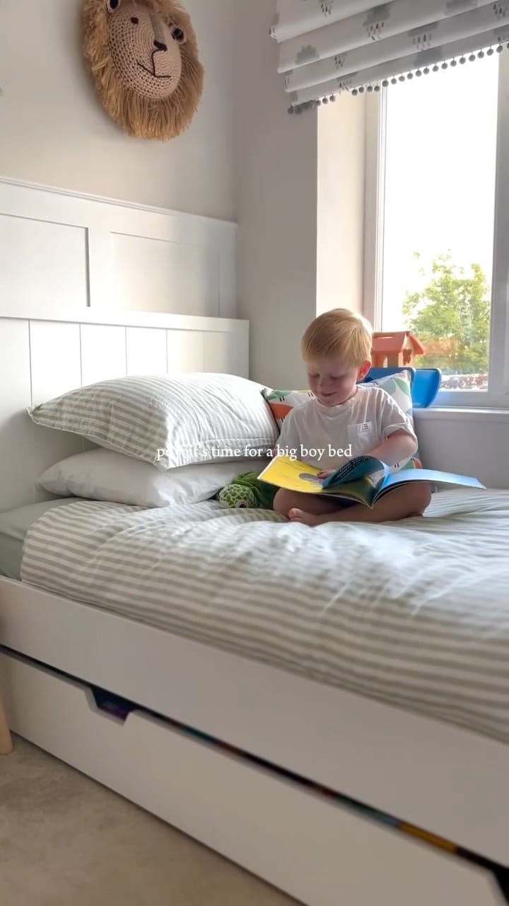 Post 3 by Sophie on Instagram (video)