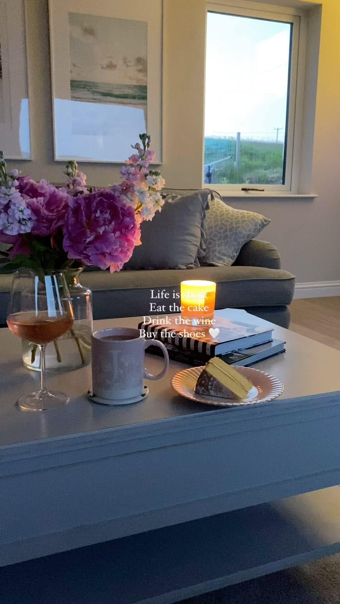 Post 3 by Jayne on Instagram (video)