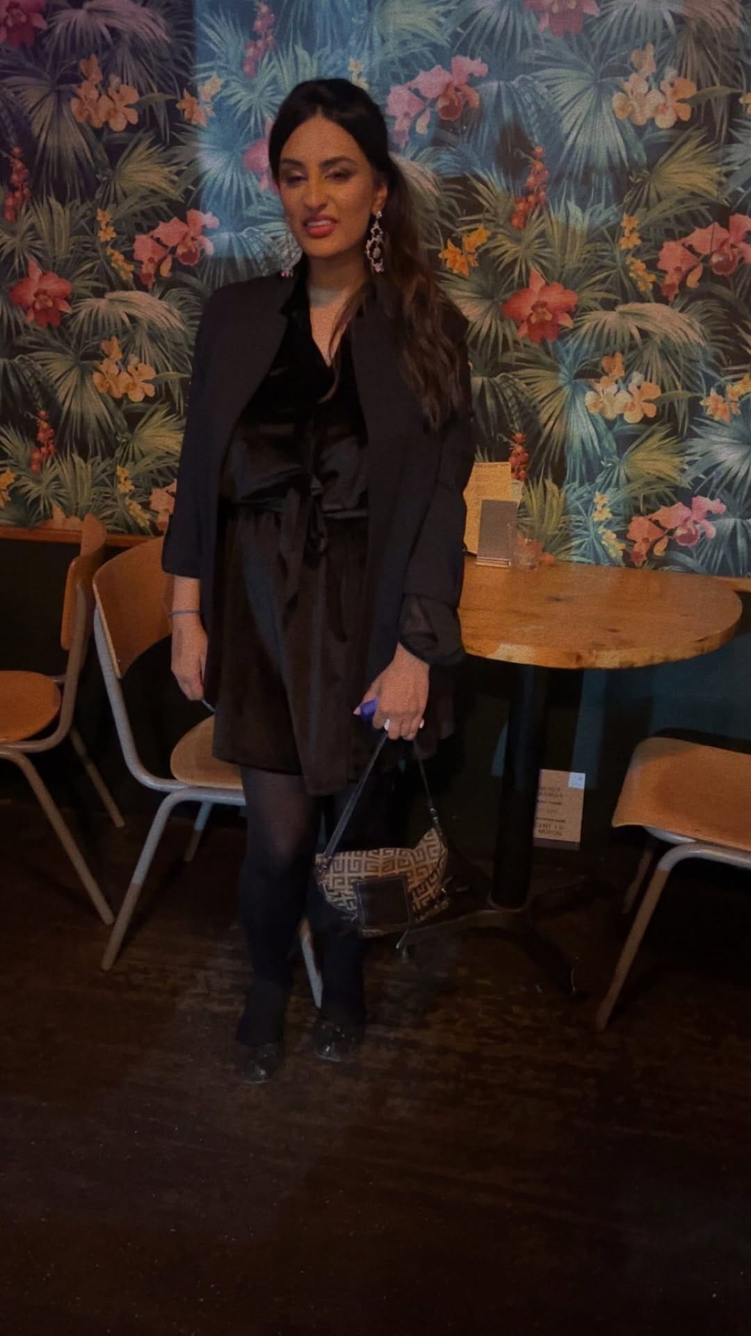 Post 2 by Madiha Naeem on Instagram (video)