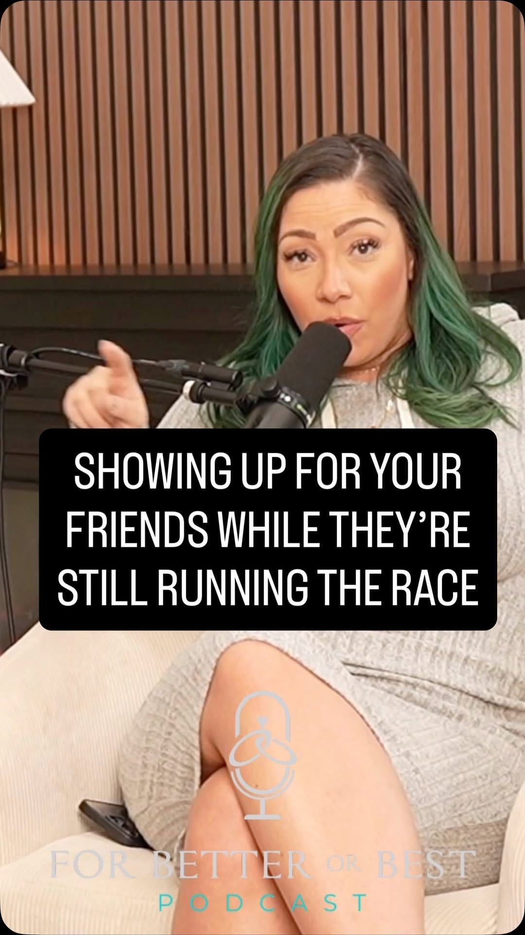 Post 3 by R E N É   D A N I E L L A on Instagram (video)