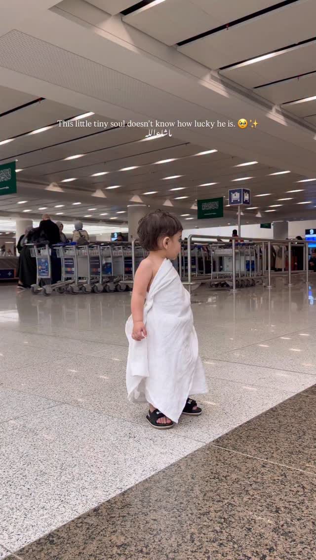 Post 3 by Tiny Toes on Instagram (video)