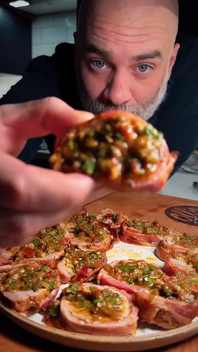 Post 7 by Ollie Eats|Food|London|BBQ|Travel on Instagram (video)