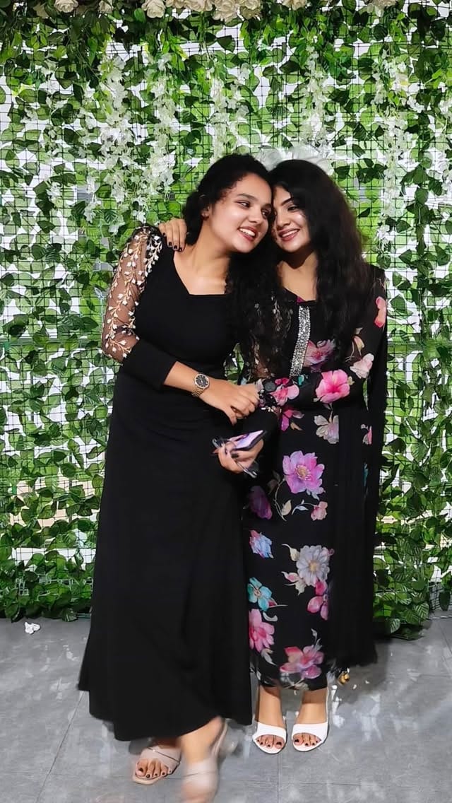 Post 2 by Bindu Gowda on Instagram (video)