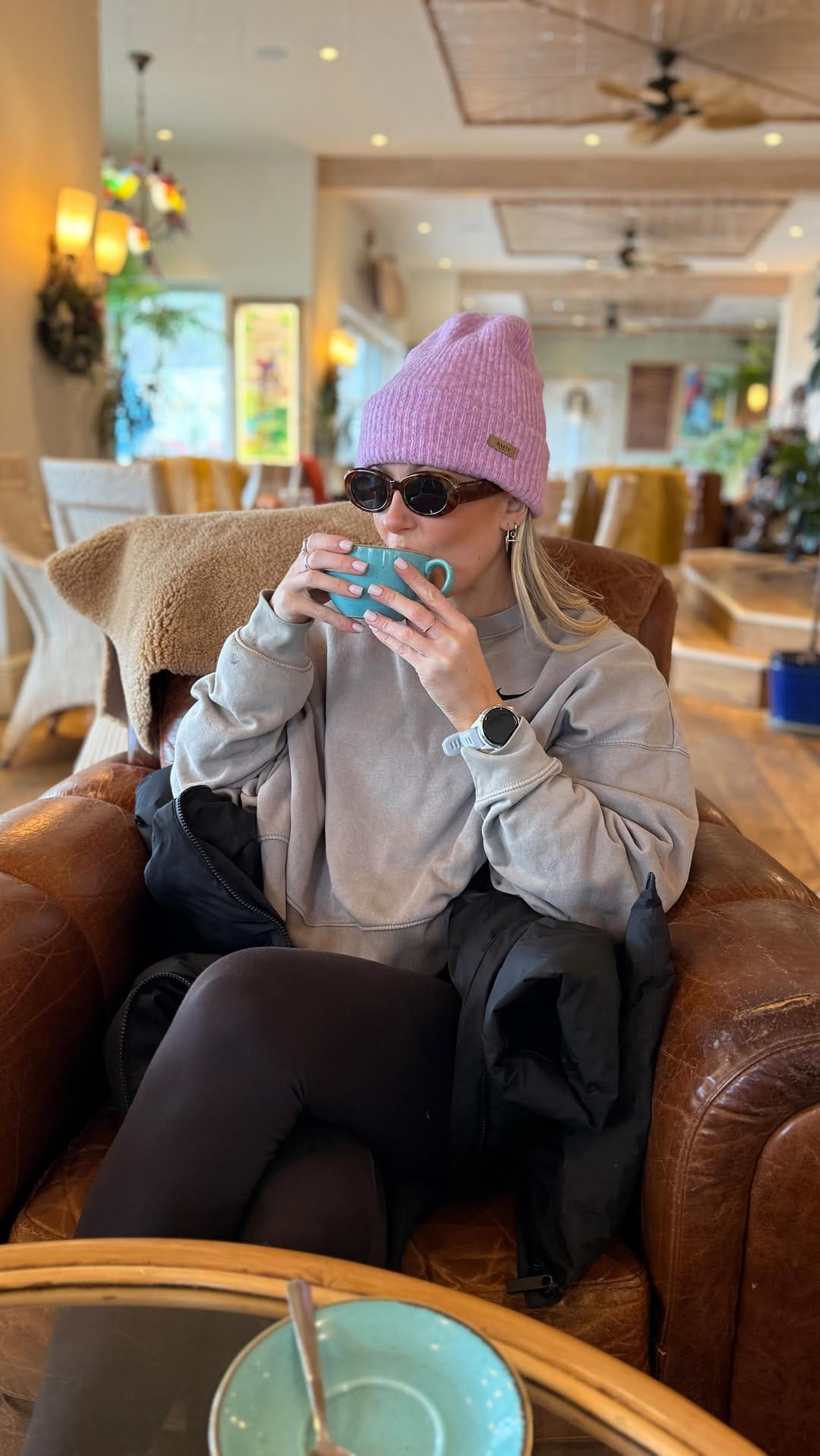 Post 8 by Ellie Frost on Instagram (video)