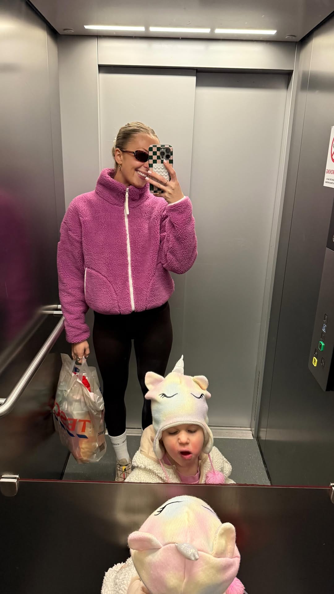 Post 2 by Ellie Frost on Instagram (video)