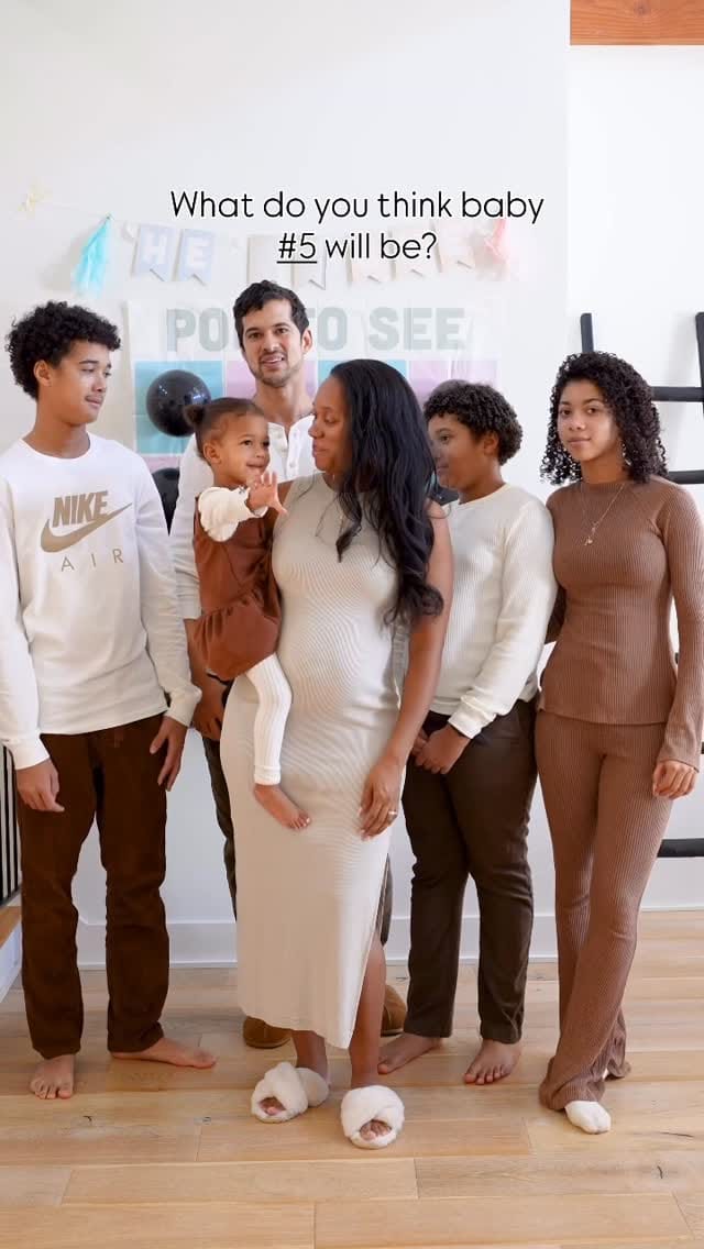 Post 4 by Duana Cooper on Instagram (video)