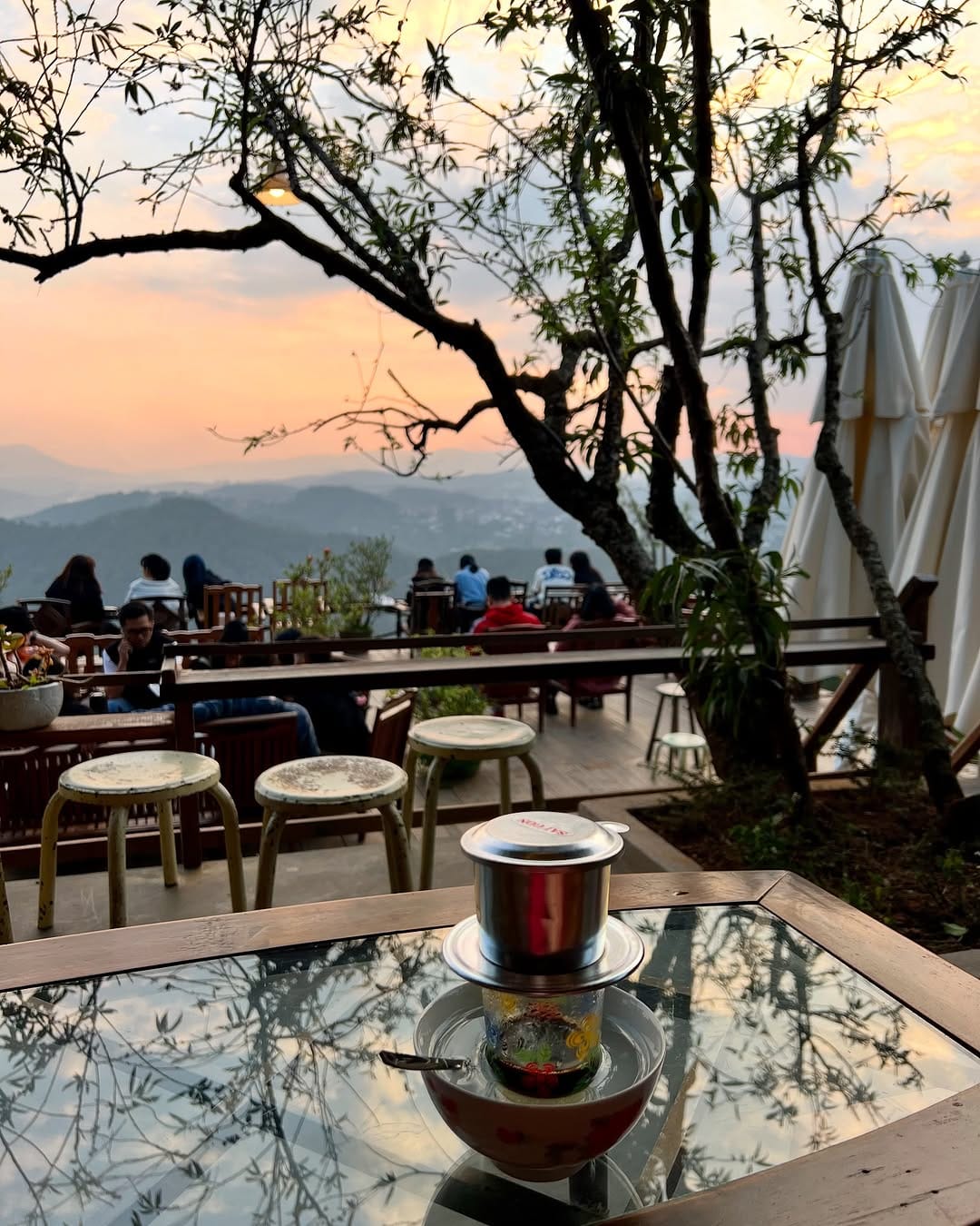 Post 9 by Aakriti Arora 🧿 on Instagram (image)