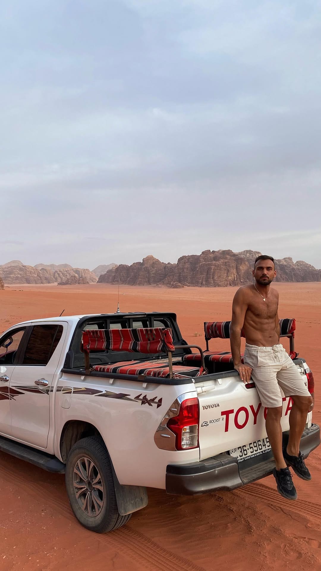 Post 10 by Adrien - أدريان 🇱🇧🇫🇷 on Instagram (video)