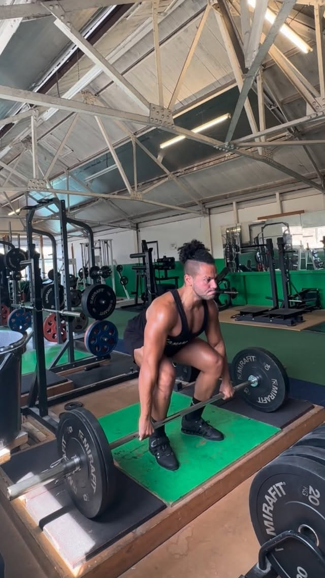 Post 5 by Mo on Instagram (video)
