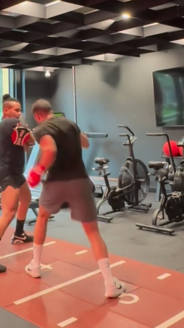 Post 7 by Mo on Instagram (video)
