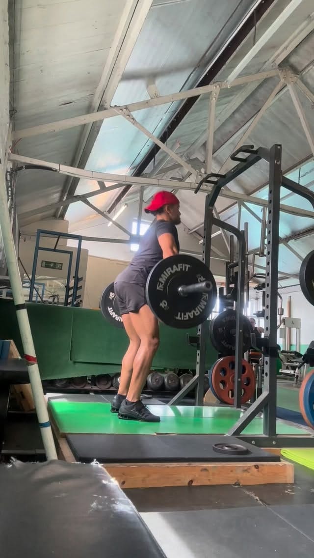 Post 1 by Mo on Instagram (video)