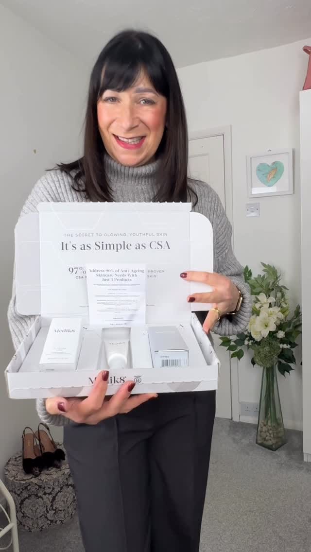 Post 2 by Mummabstylish - Blogger on Instagram (video)