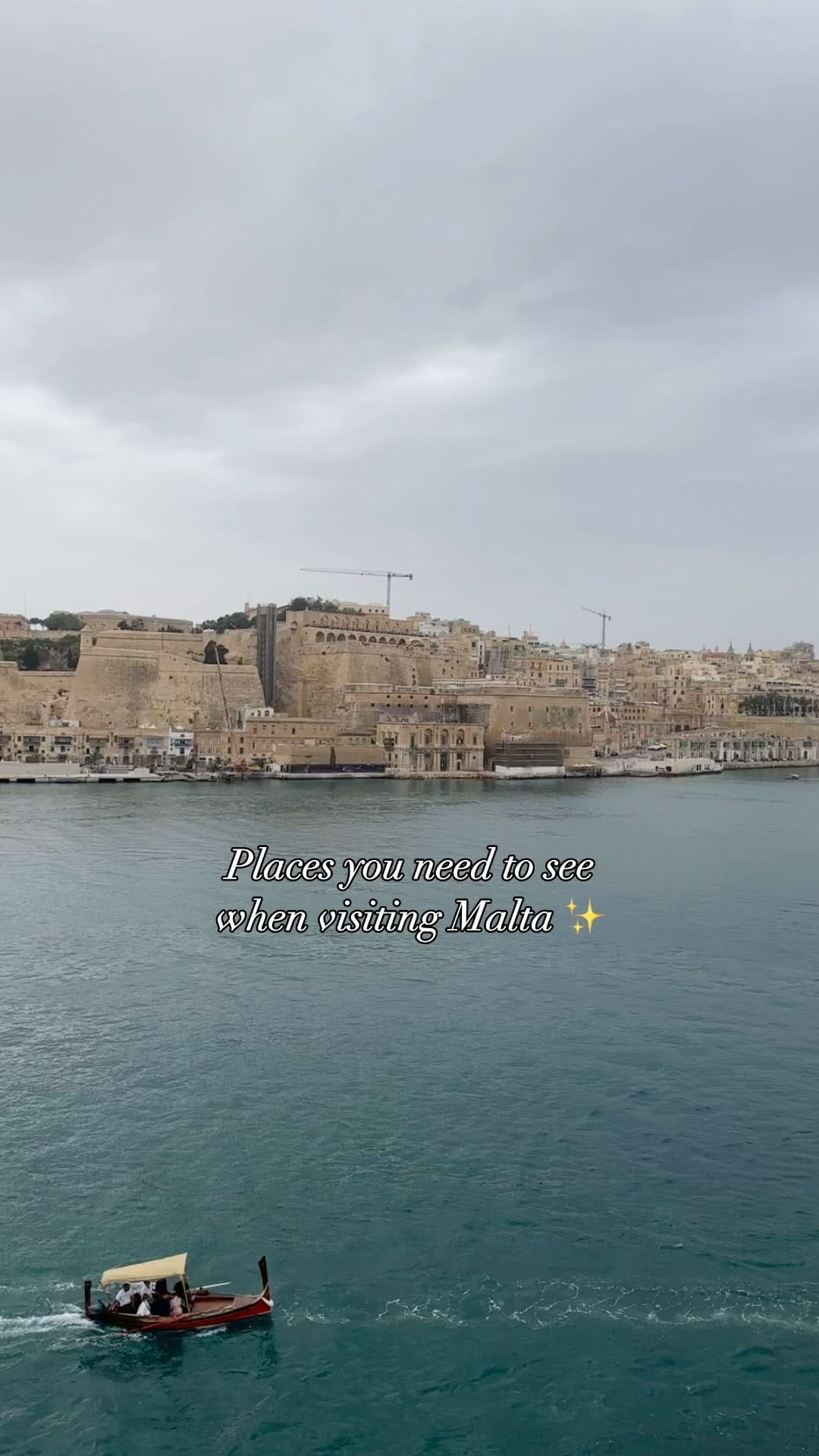 Post 6 by Sofia ✨💫 on Instagram (video)