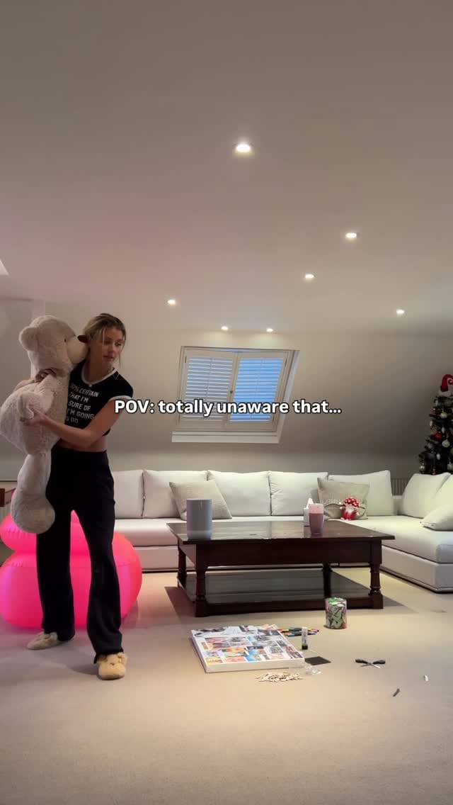 Post 2 by Jen Morel on Instagram (video)