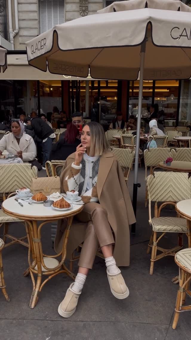 Post 8 by Justine Voroncova on Instagram (video)