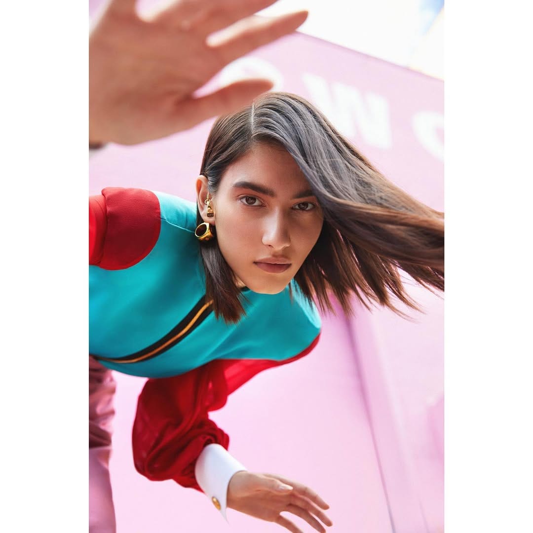 Post 8 by 𝐀𝐍𝐃𝐑𝐄𝐒 𝐃𝐄 𝐋𝐀𝐑𝐀 on Instagram (image)