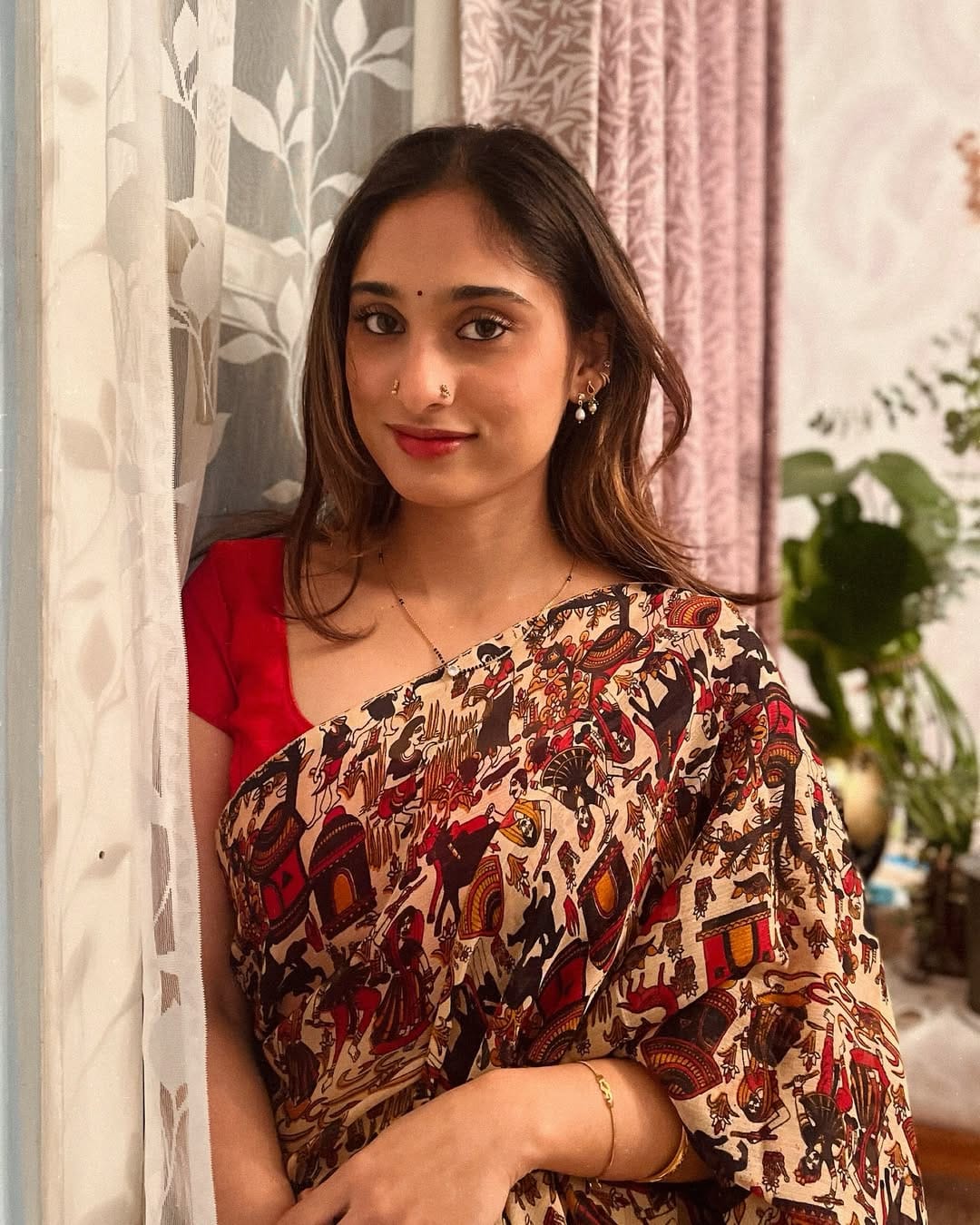 Post 7 by Lavanya Bhaskar | Content Creator on Instagram (carousel)