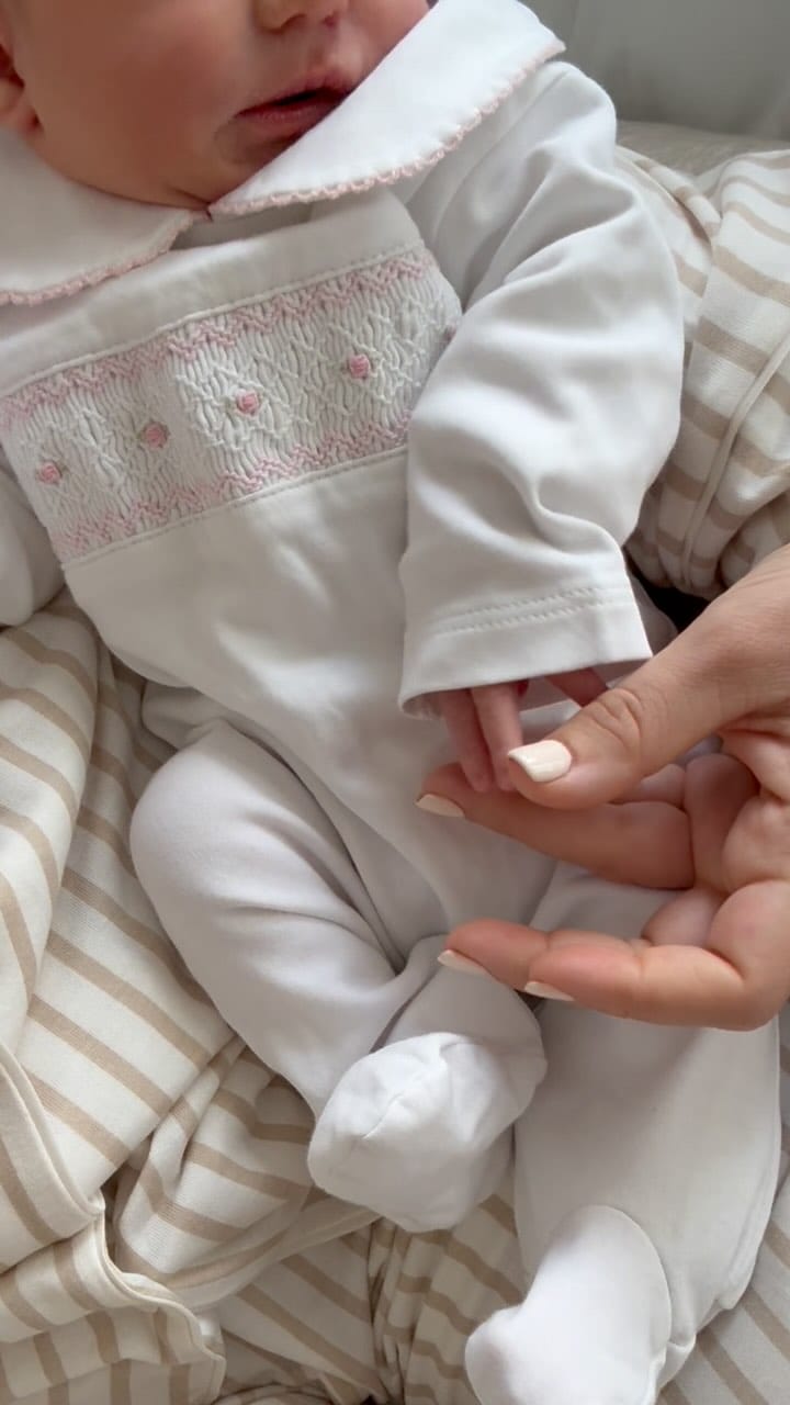 Post 7 by Charlotte How on Instagram (video)