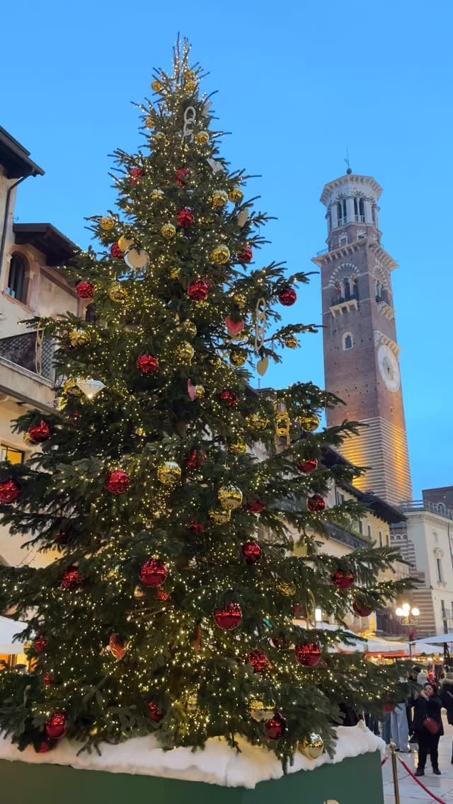 Post 8 by Elena Meola | Travel Creator | Italia 🇮🇹 on Instagram (video)