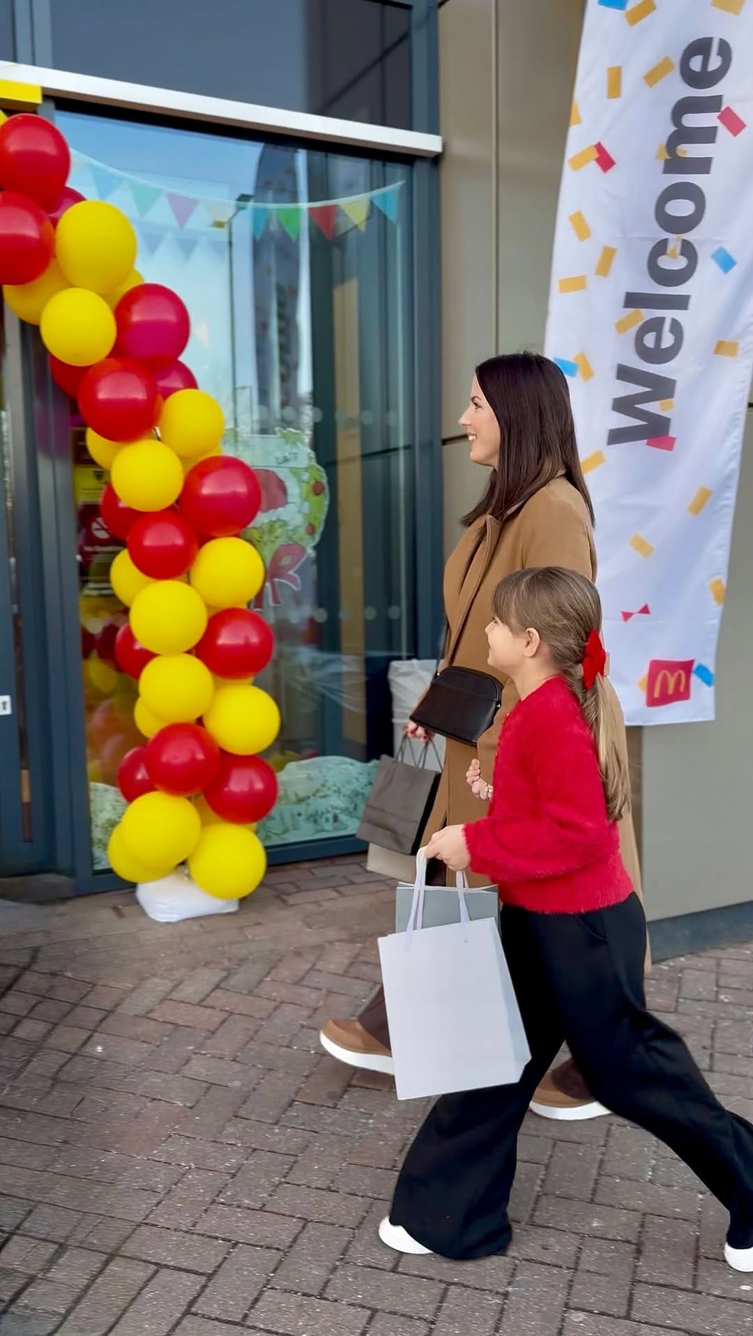 Post 9 by The Lewis Family | Hertfordshire on Instagram (video)