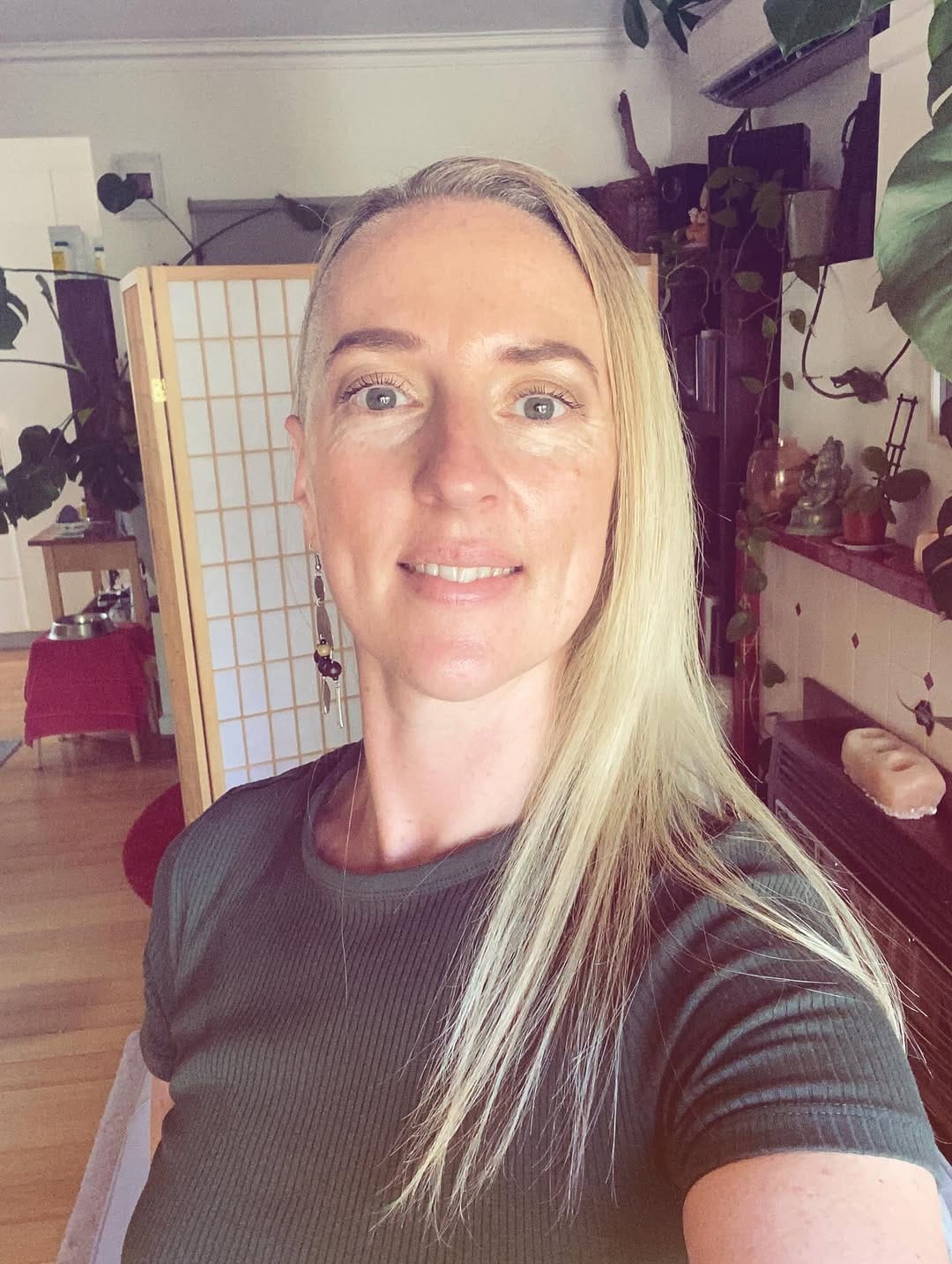 Post 2 by Dr Karina Smith on Instagram (image)
