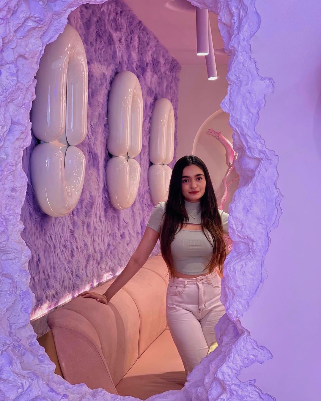 Post 8 by Fiona Mehta 🧚🏻‍♀️🧿 on Instagram (carousel)