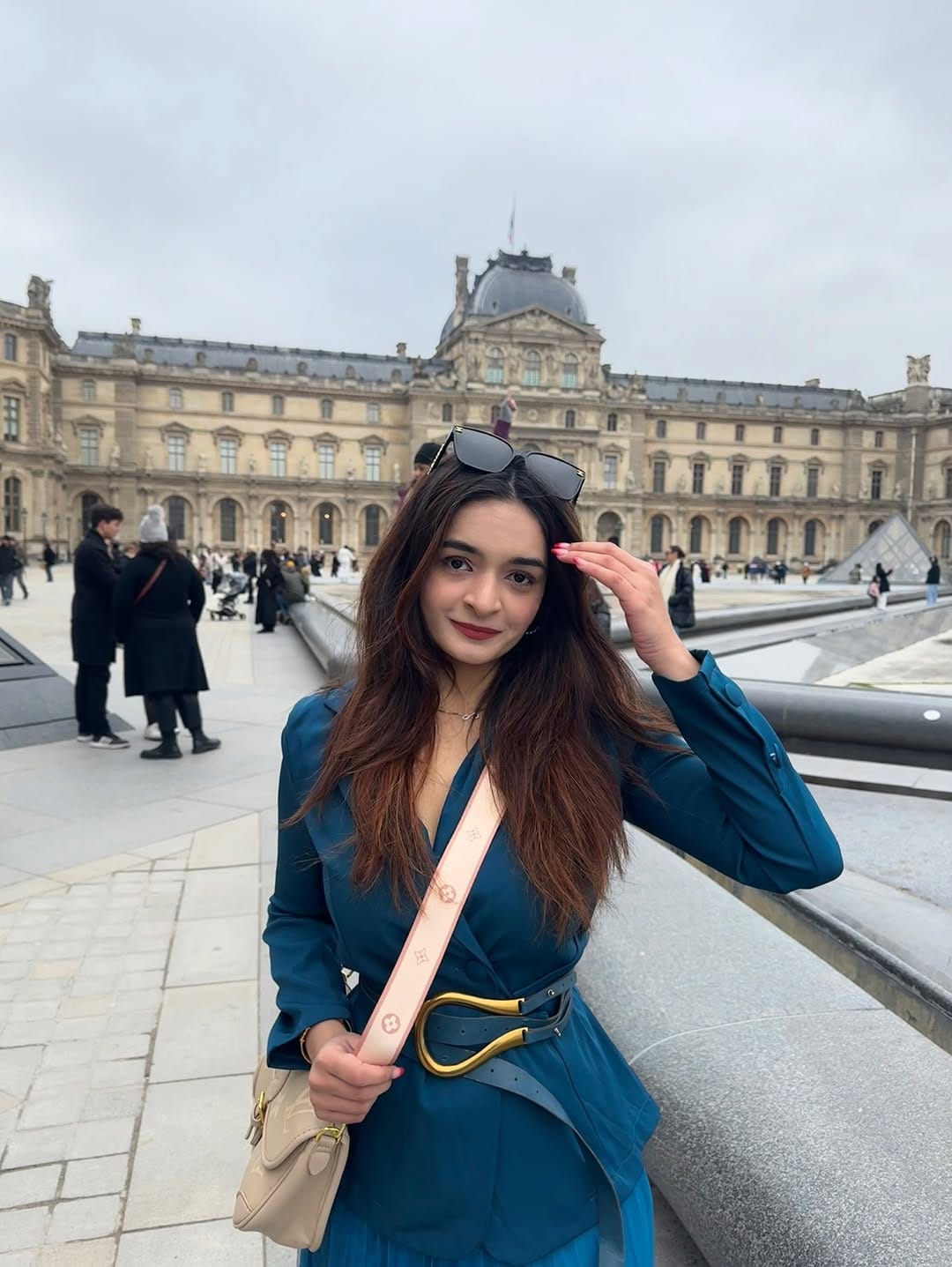 Post 4 by Fiona Mehta 🧚🏻‍♀️🧿 on Instagram (carousel)