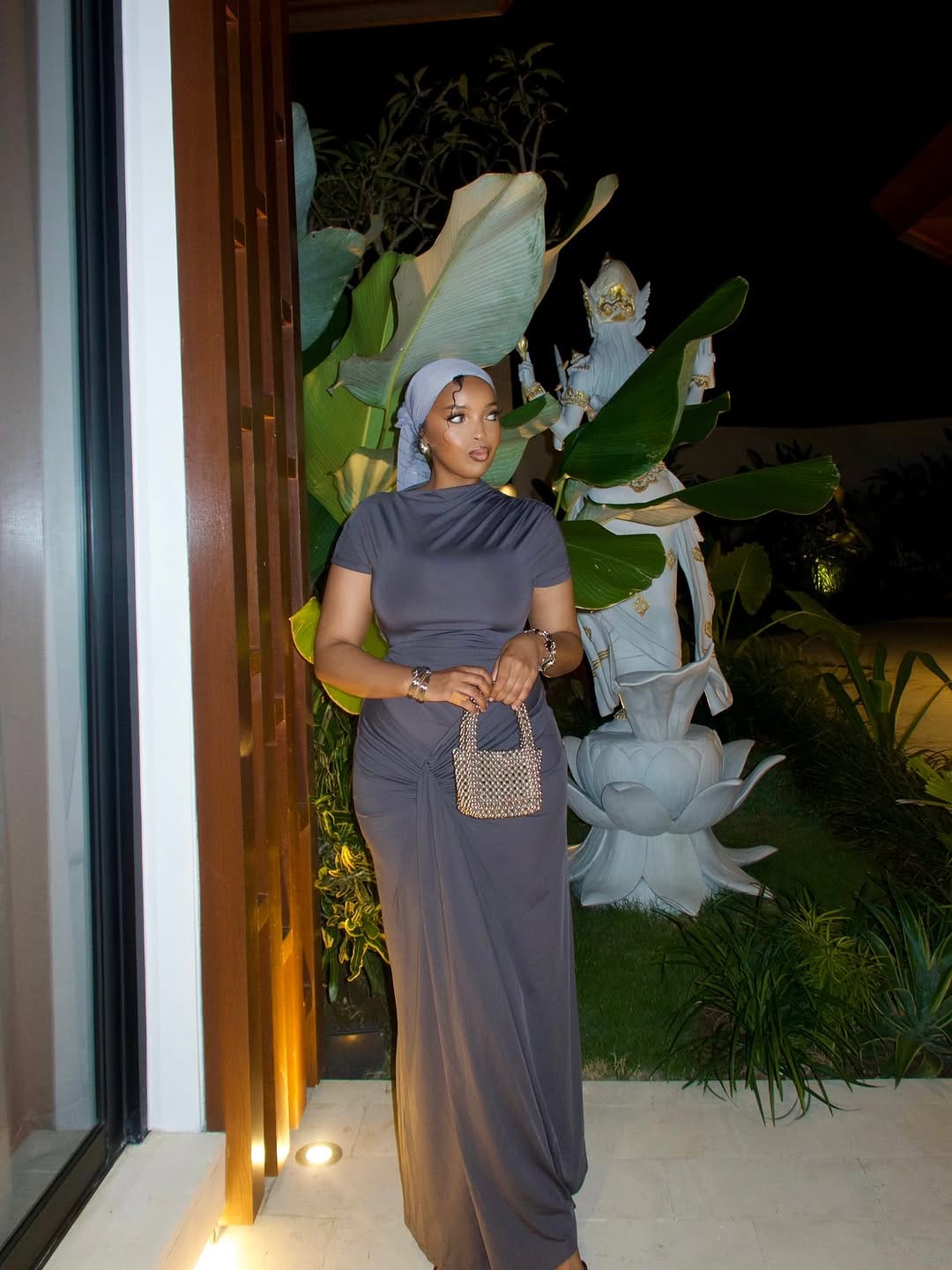 Post 10 by Anab Warsame | Content Creator on Instagram (carousel)