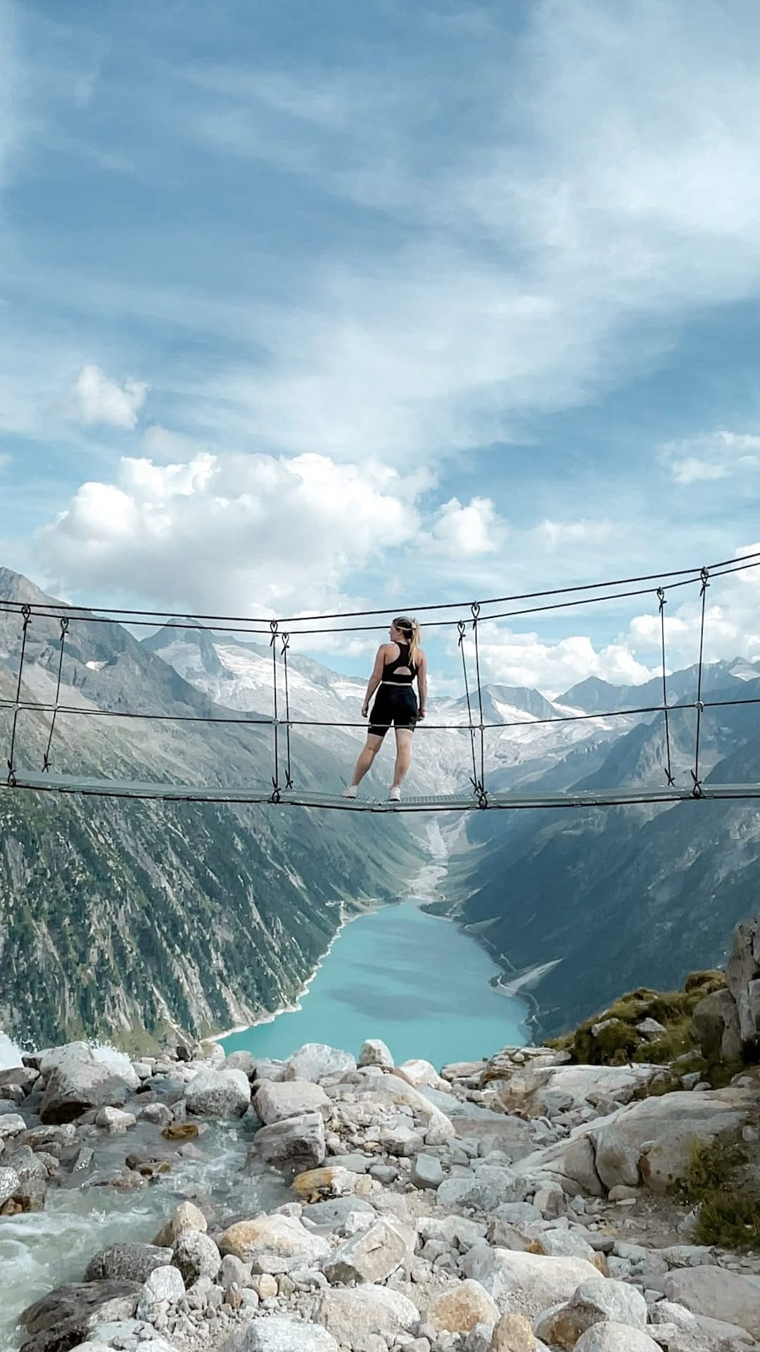 Post 10 by Laura | Europe & Ireland Travel on Instagram (video)