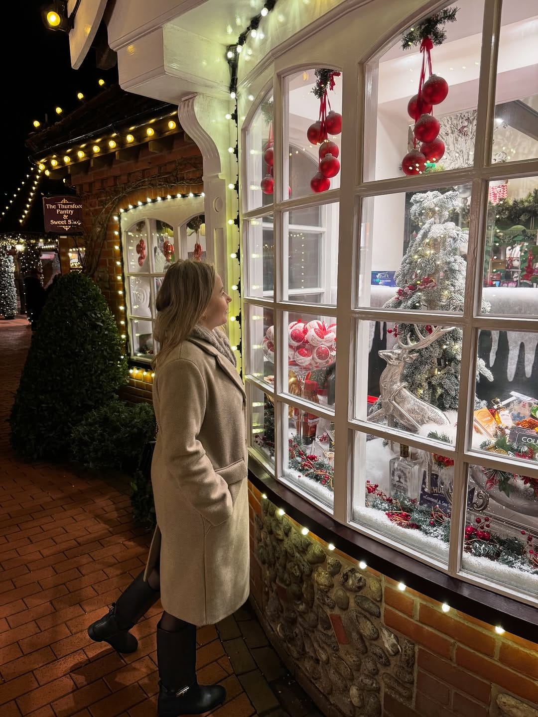 Post 8 by Aneta Warchoł on Instagram (carousel)