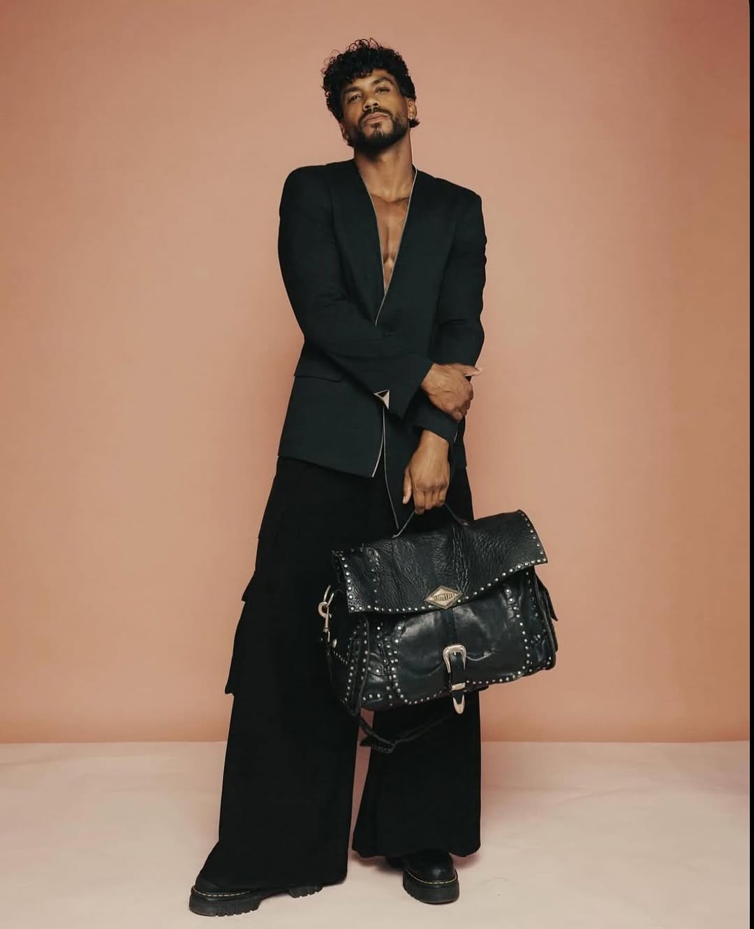 Post 3 by Hardcore Fashion on Instagram (image)