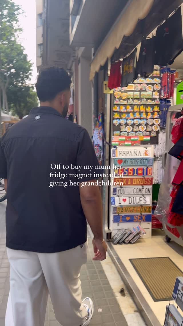 Post 8 by Jord💫| Fashion, Travel & Foodie on Instagram (video)