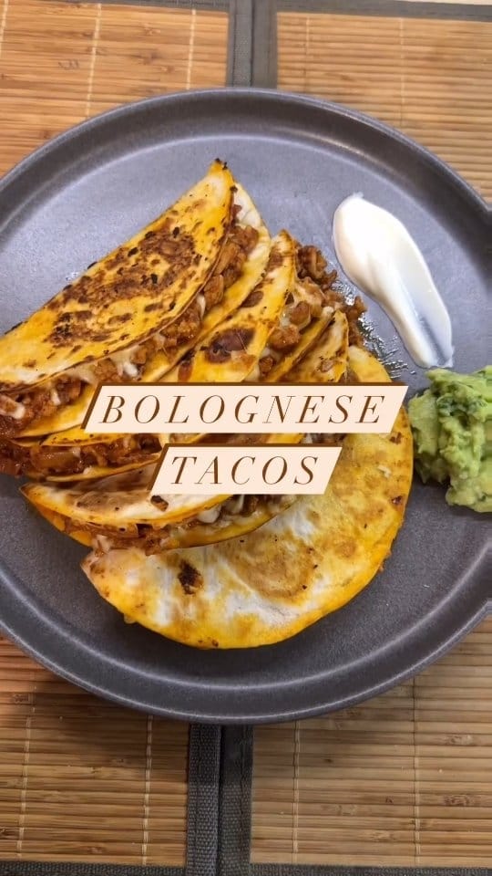 Post 6 by letscookwithgeorge on Instagram (video)