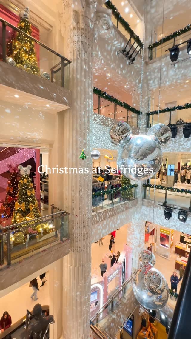 Post 7 by We Love London on Instagram (video)