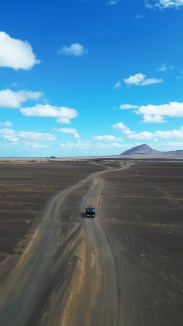 Post 1 by 𝙀𝙙 𝙈𝙩𝙯 | Travel Creator on Instagram (video)