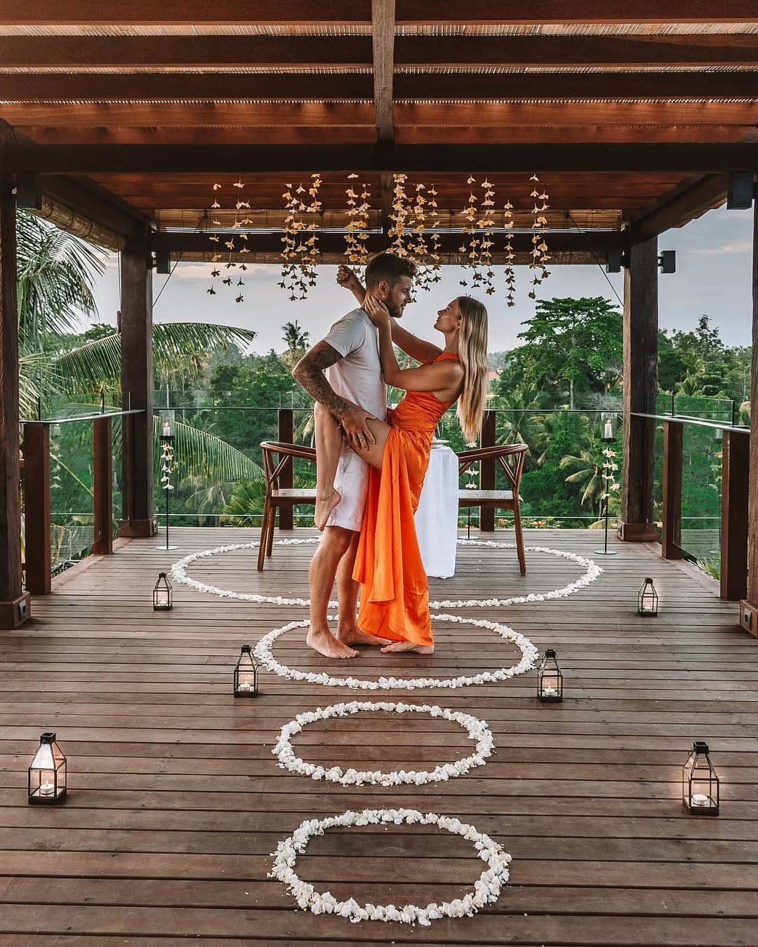 Post 6 by Esme & Zac ♡ Travel Couple on Instagram (image)