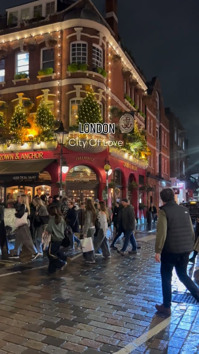 Post 7 by Desi Guy In UK || London on Instagram (video)