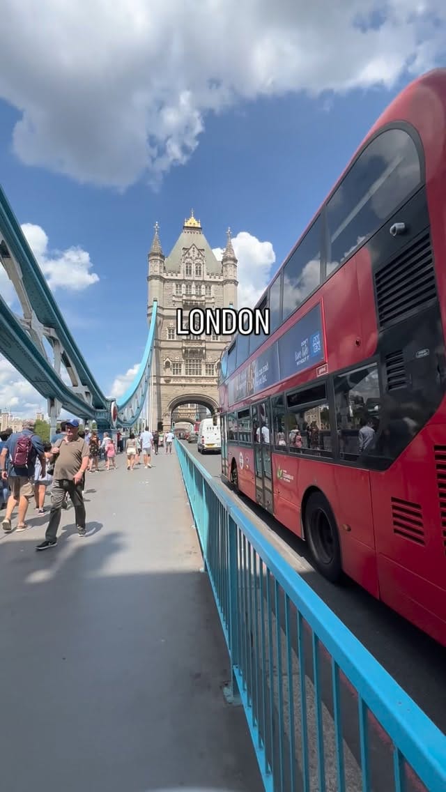 Post 1 by Desi Guy In UK || London on Instagram (video)
