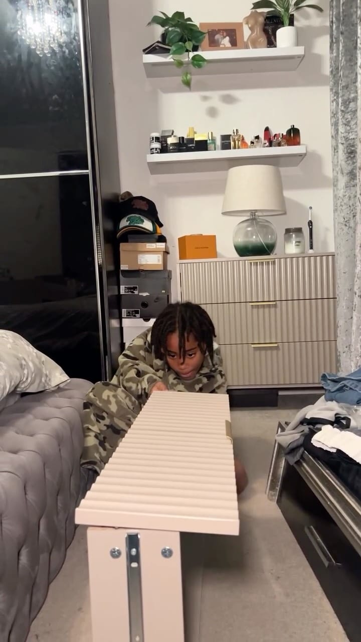 Post 6 by Zain & The Fam on Instagram (video)