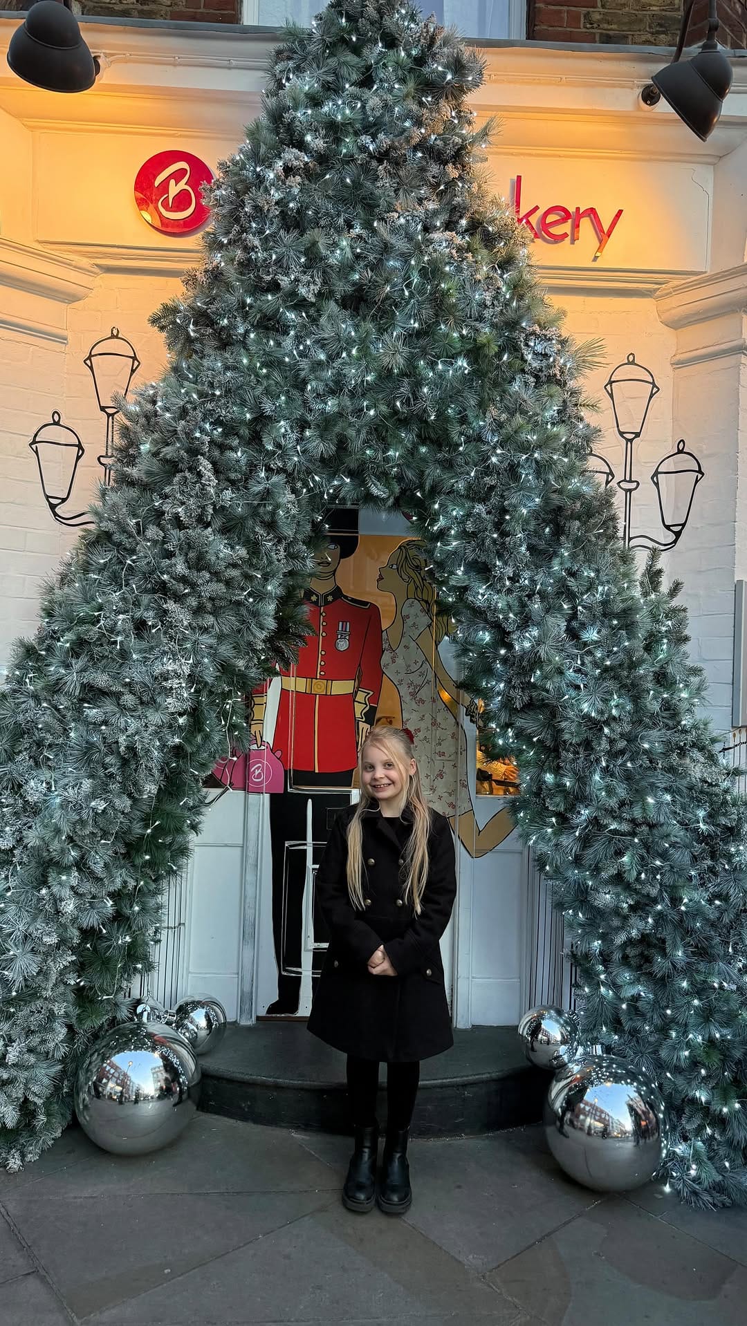 Post 1 by Natalia Barnus on Instagram (video)