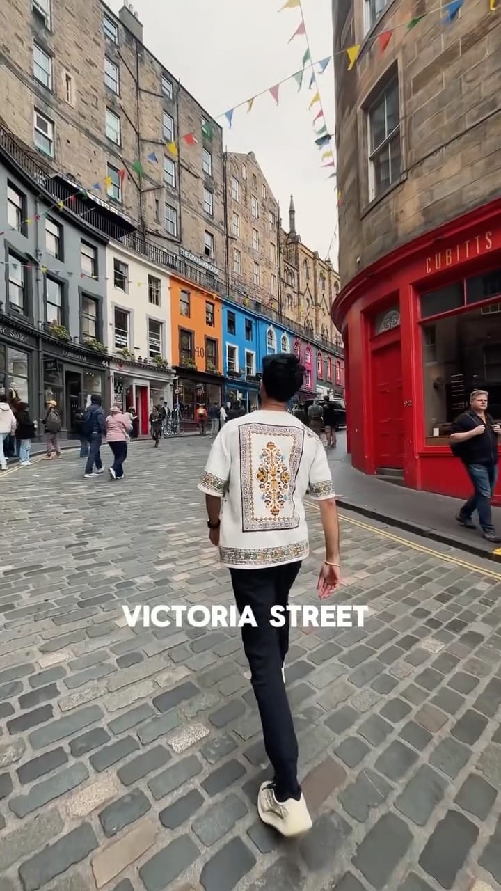 Post 10 by Sheikh Zain on Instagram (video)