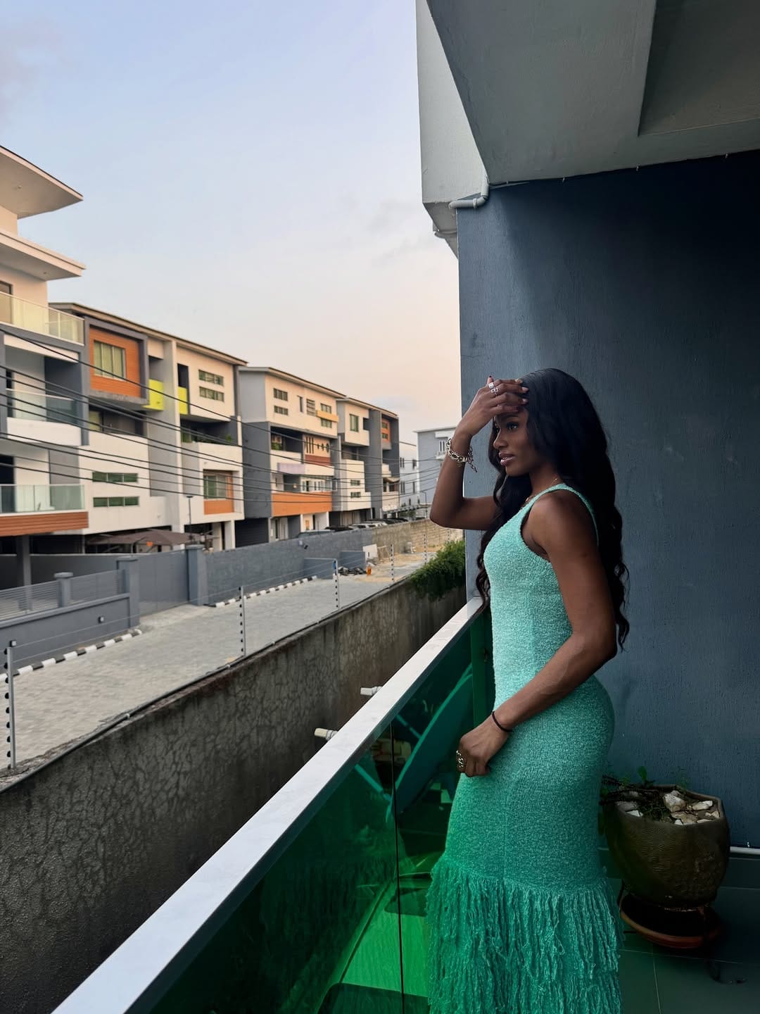 Post 1 by Ibiso dw🇳🇬 (uh-bee-so) on Instagram (carousel)