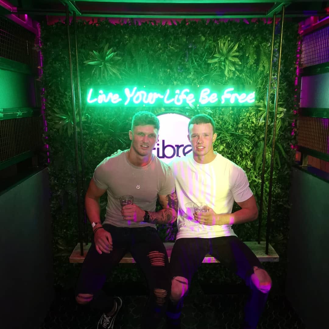 Post 2 by Harry O'Neill on Instagram (image)